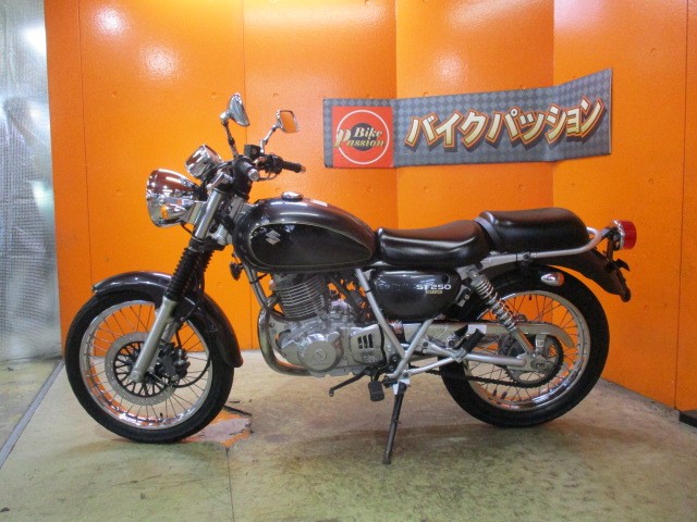 反対側もこの通り状態グッド！本当に前オーナー様に感謝の一台！２００８年とは思えない一台ですよ！！